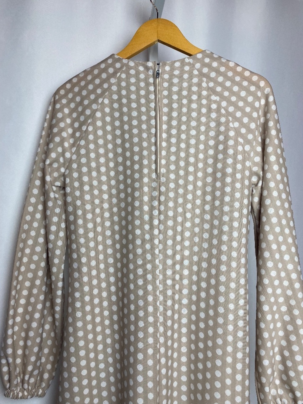 Vintage Womenʻs Hand Sewn Long Sleeved Neutral Polka Dot Muʻumuʻu Maxi Dress - Picture 10 of 11